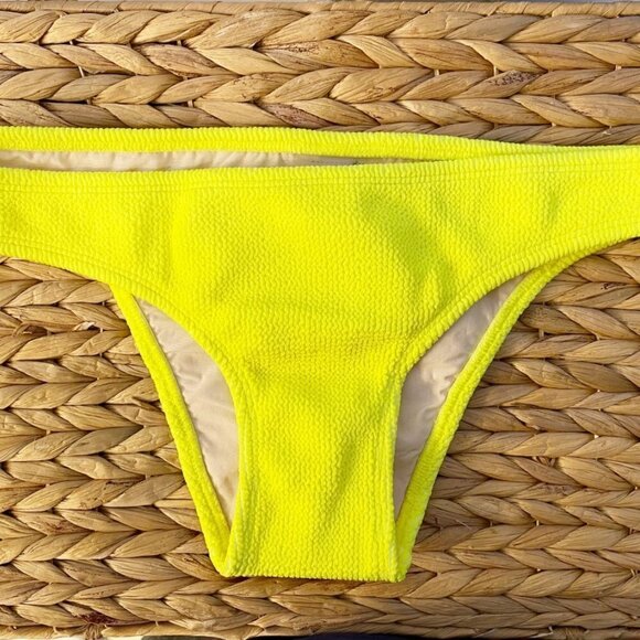 NWT Pilyq Pineapple Reef Bikini (Top and Bottoms) - Picture 9 of 12